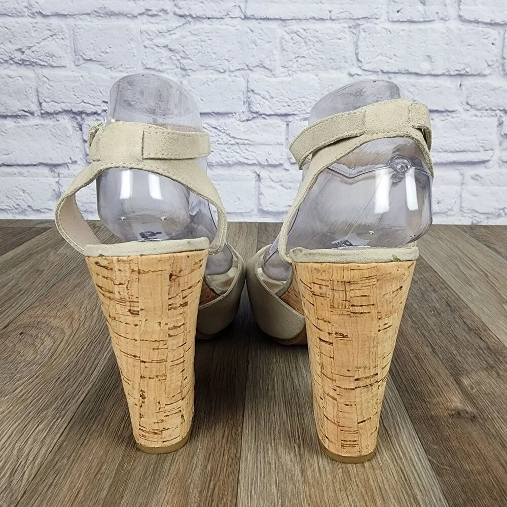 Groove Women's 9.5 Beige Suede Leather‎ Cork Ankle Strap Block High Heel Shoes